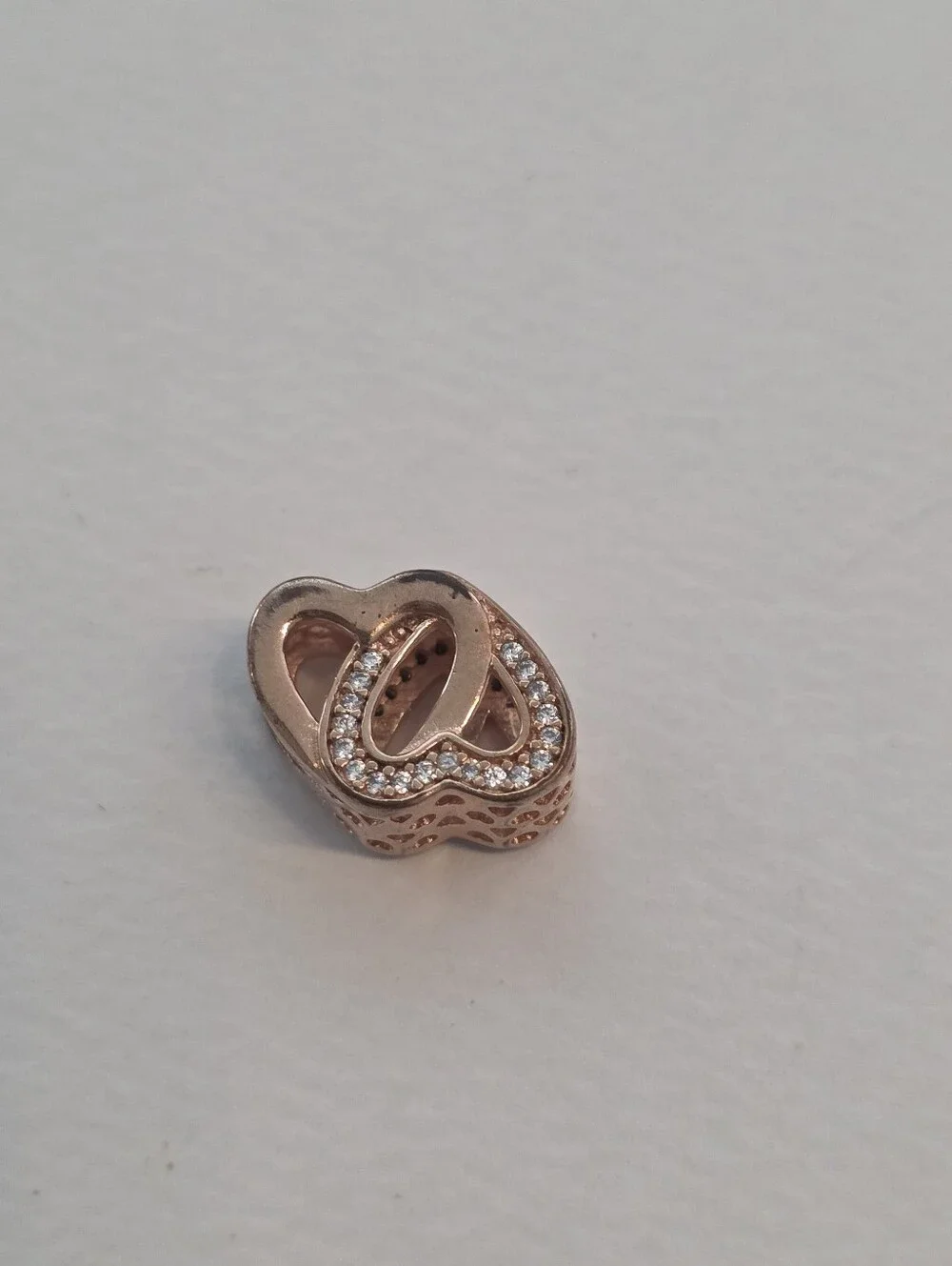 PANDORA Rose interlocked hearts charm with clear cubic zirconia - Picture 4 of 7